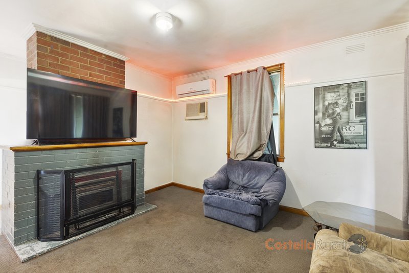 Photo - 82 Harris Street, Corryong VIC 3707 - Image 3