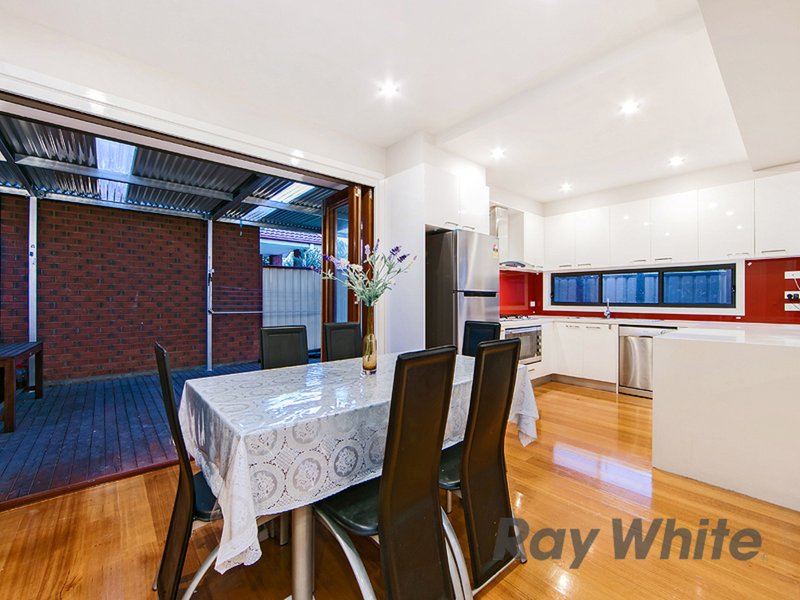 Photo - 82 Henry Street, St Albans VIC 3021 - Image 4