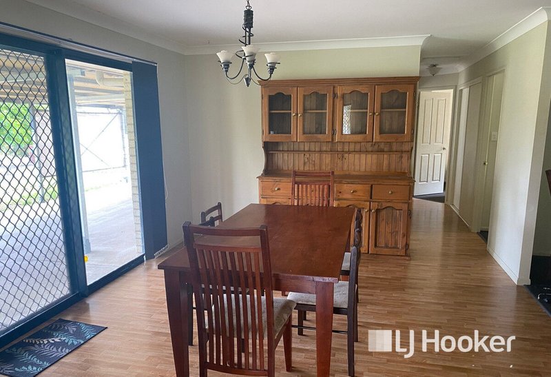 Photo - 82 Hewett Drive, Regency Downs QLD 4341 - Image 3