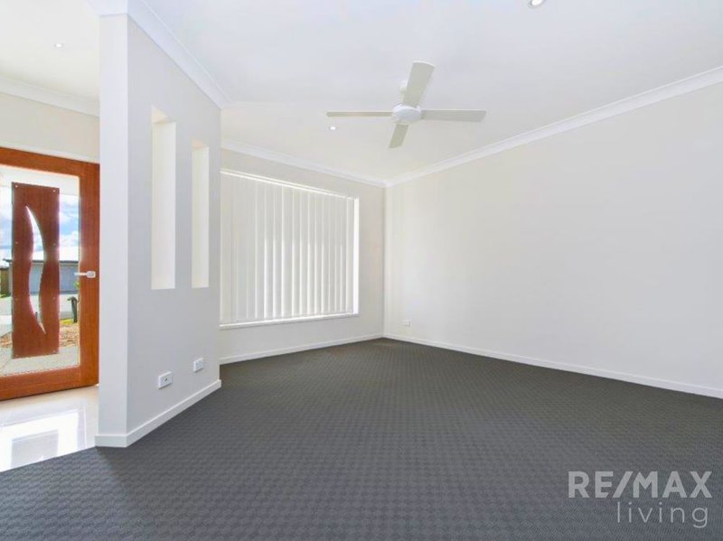 Photo - 82 Hodgskin Street, Caboolture QLD 4510 - Image 6