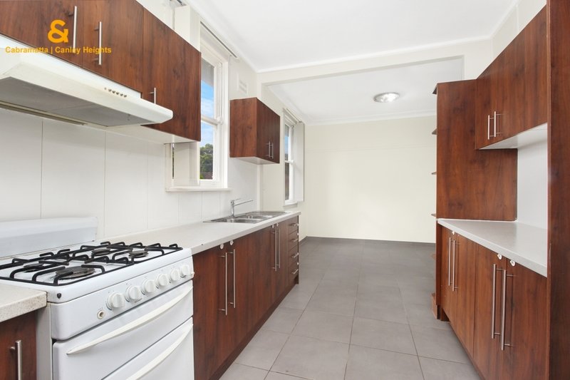 Photo - 82 Hollywood Drive, Lansvale NSW 2166 - Image 3