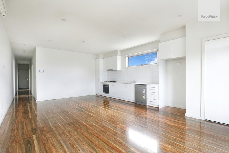Photo - 8/2 Hudson Street, Coburg VIC 3058 - Image 2