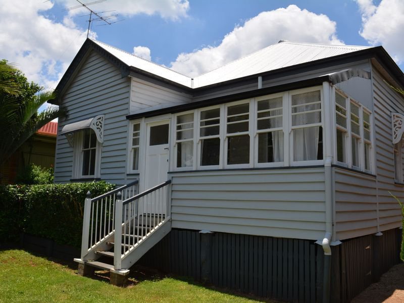 82 Hume Street, North Toowoomba QLD 4350