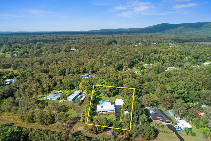 Photo - 82 Illoura Place, Cooroibah QLD 4565 - Image 21