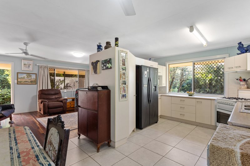 Photo - 82 Iona Road, Beerburrum QLD 4517 - Image 4