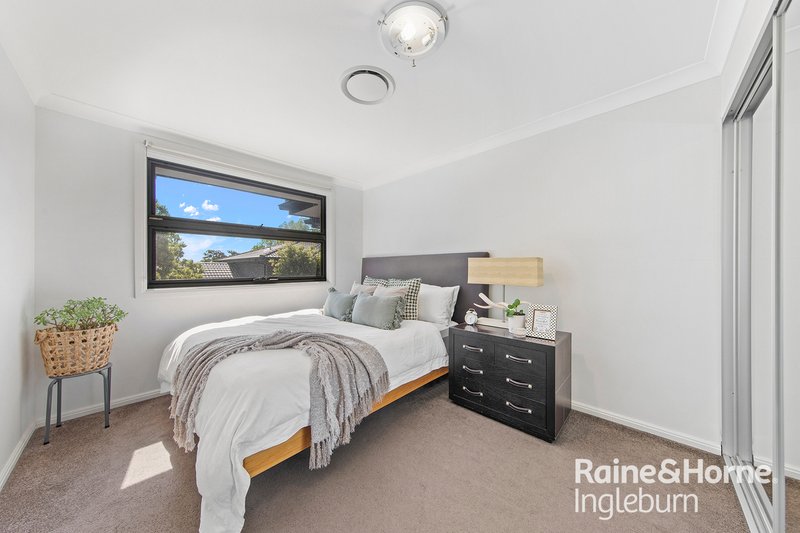 Photo - 8/2 Jaclyn Street, Ingleburn NSW 2565 - Image 3