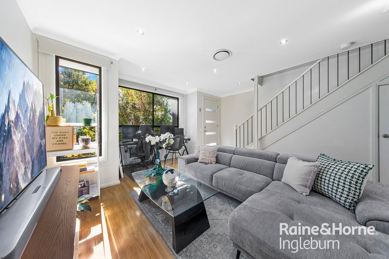 Photo - 8/2 Jaclyn Street, Ingleburn NSW 2565 - Image 4