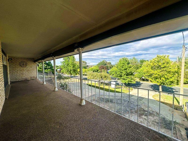 Photo - 82 King Street, Tumbarumba NSW 2653 - Image 2