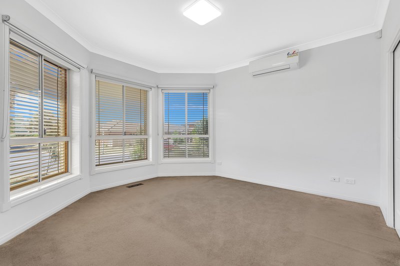 Photo - 82 Kingston Boulevard, Hoppers Crossing VIC 3029 - Image 7