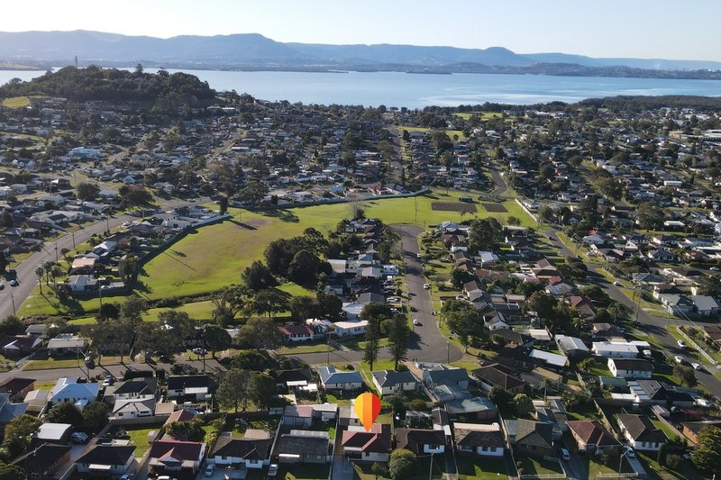 Photo - 82 Lake Entrance Road, Mount Warrigal NSW 2528 - Image 9