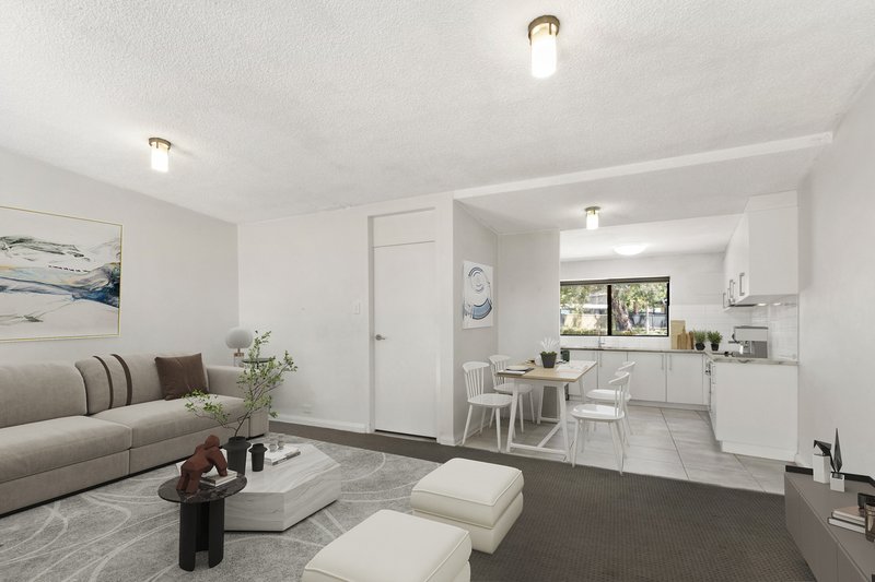 Photo - 8/2 Lambrigg Street, Farrer ACT 2607 - Image 3