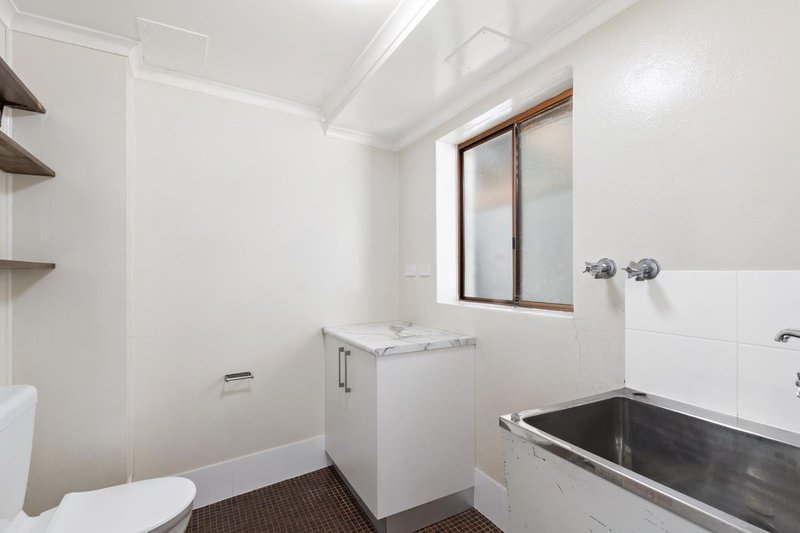 Photo - 8/2 Lambrigg Street, Farrer ACT 2607 - Image 7