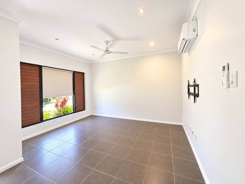 Photo - 82 Mannikin Way, Bohle Plains QLD 4817 - Image 2