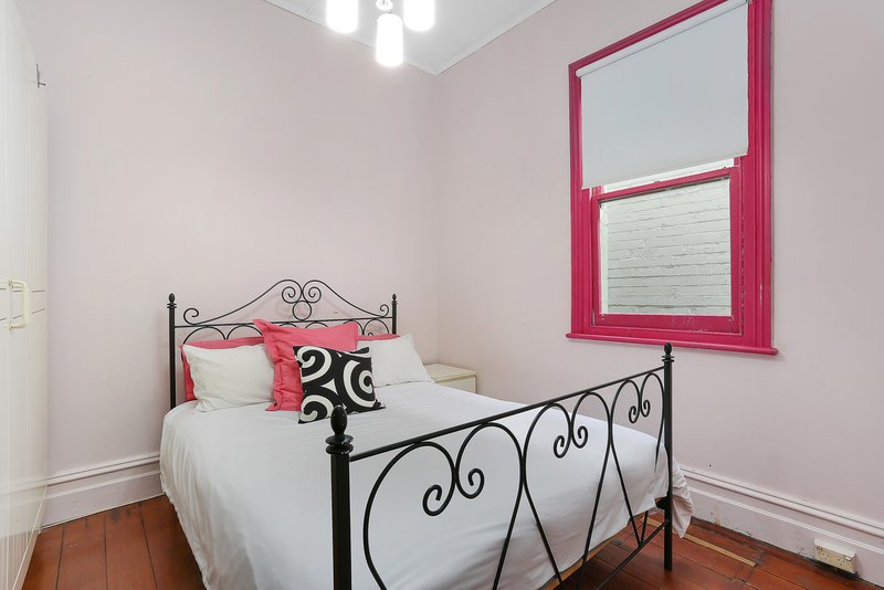 Photo - 82 Marlborough Street, Leichhardt NSW 2040 - Image 3