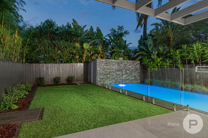 Photo - 82 Mcilwraith Avenue, Norman Park QLD 4170 - Image 8