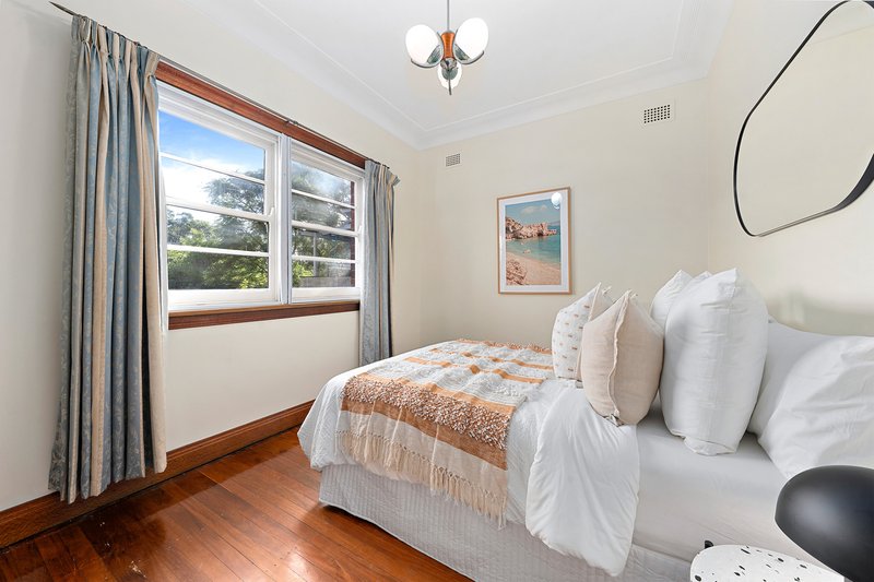 Photo - 82 Millwood Avenue, Chatswood NSW 2067 - Image 7