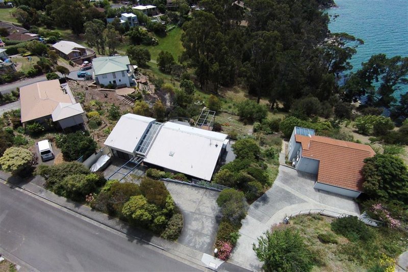 Photo - 82 Mirramar Park, Blackmans Bay TAS 7052 - Image 3