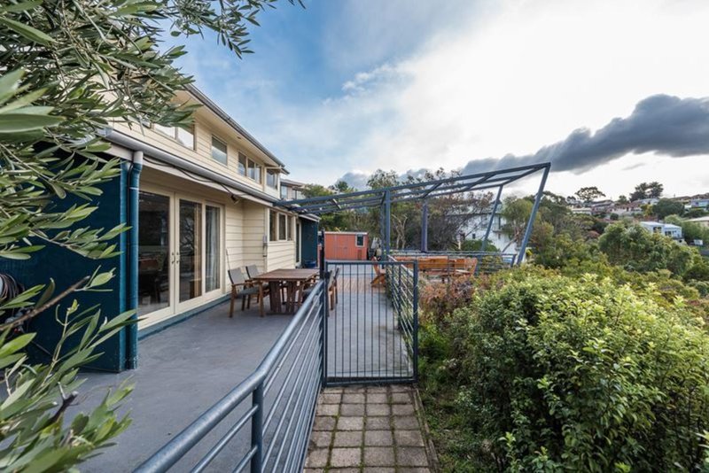 Photo - 82 Mirramar Park, Blackmans Bay TAS 7052 - Image 7