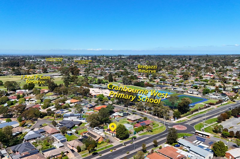 Photo - 82 Monahans Road, Cranbourne VIC 3977 - Image 17