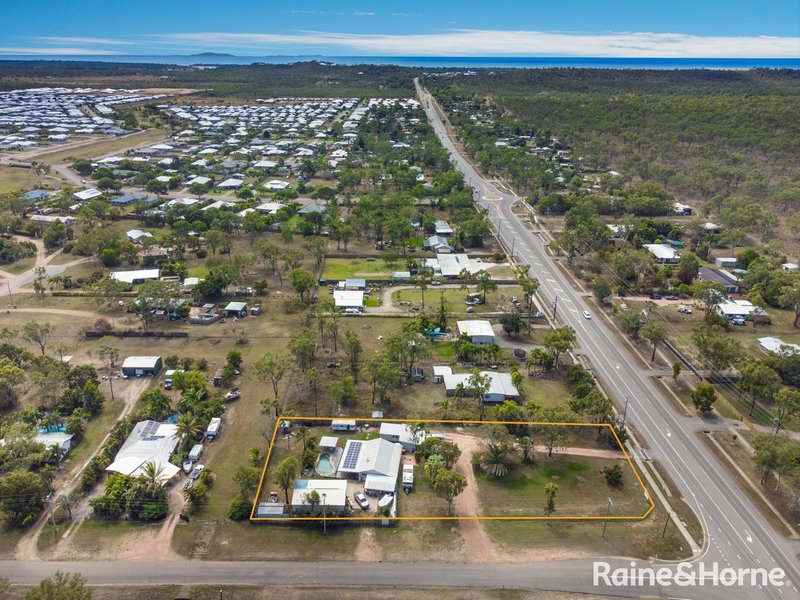 Photo - 82 Mount Low Parkway, Mount Low QLD 4818 - Image 15