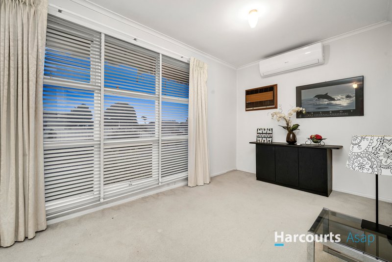 Photo - 82 Oakwood Avenue, Noble Park North VIC 3174 - Image 4