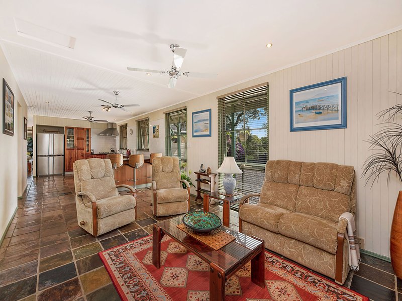 Photo - 82 Ocean Vista Drive, Maroochy River QLD 4561 - Image 13