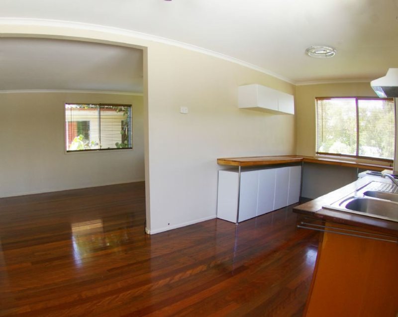 Photo - 82 Osborne Terrace, Deception Bay QLD 4508 - Image 3