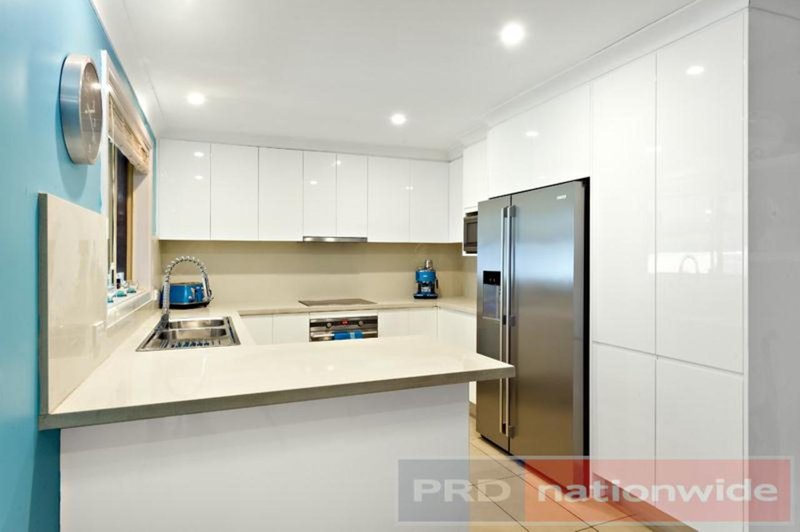 Photo - 82 Park Road, East Hills NSW 2213 - Image 5