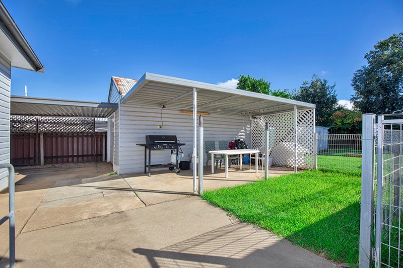 Photo - 82 Piper Street, Tamworth NSW 2340 - Image 18