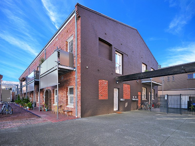 Photo - 8/2 Pottery Court, Brunswick VIC 3056 - Image 5