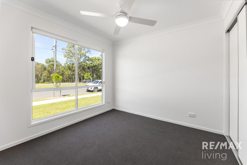 Photo - 82 Regatta Circuit, Burpengary QLD 4505 - Image 8