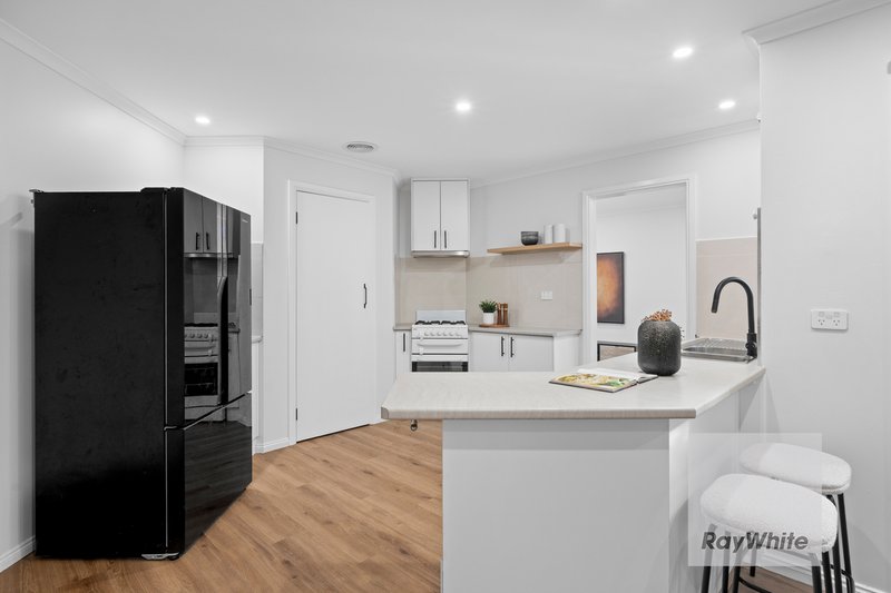 Photo - 82 Settlement Road, Bundoora VIC 3083 - Image 4