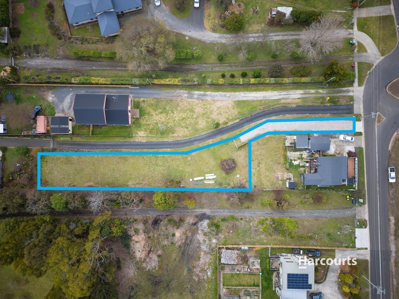 82 South Road, Penguin TAS 7316