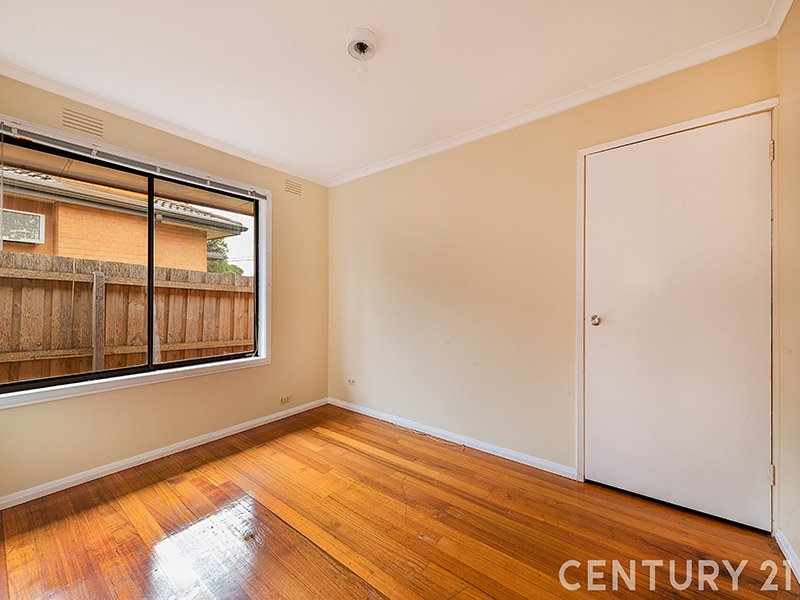 Photo - 82 Sylvander Street, Clayton South VIC 3169 - Image 6