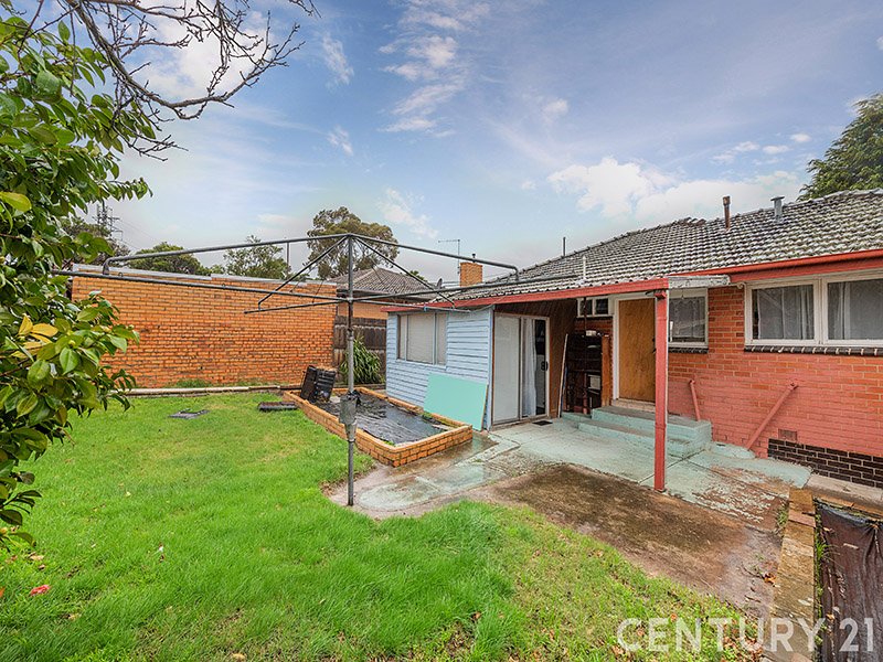 Photo - 82 Sylvander Street, Clayton South VIC 3169 - Image 10