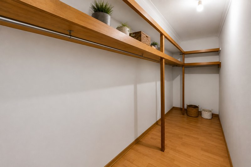 Photo - 82 Tamarind Crescent, Werribee VIC 3030 - Image 11