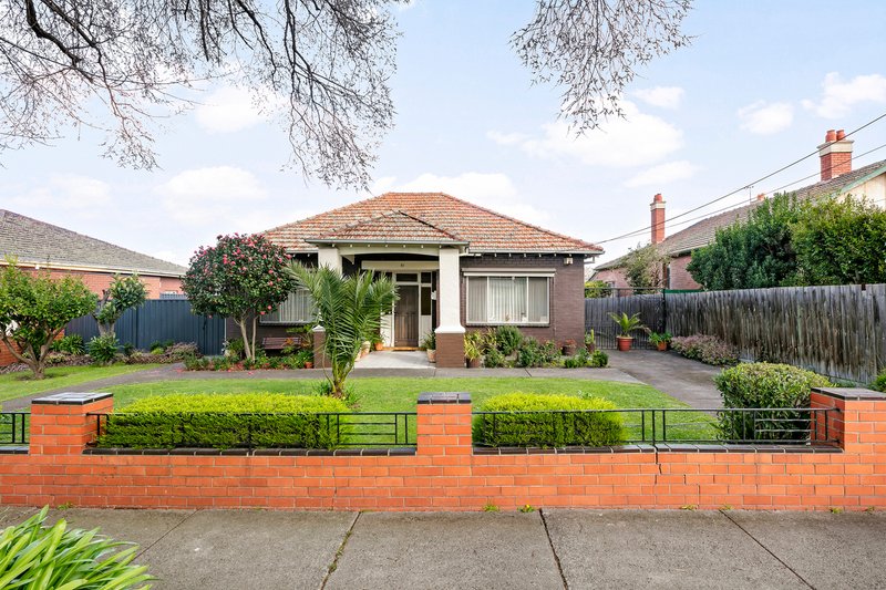 82 The Grove, Coburg VIC 3058