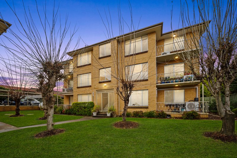 8/2 Velacia Place, Queanbeyan NSW 2620