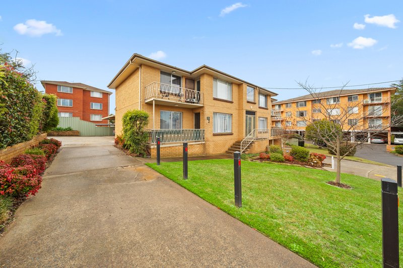 Photo - 8/2 Velacia Place, Queanbeyan NSW 2620 - Image 2