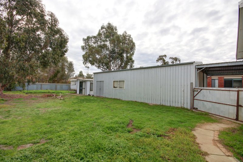 Photo - 82 Victoria Street, Rochester VIC 3561 - Image 9