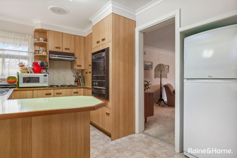 Photo - 82 View Street, Goulburn NSW 2580 - Image 4