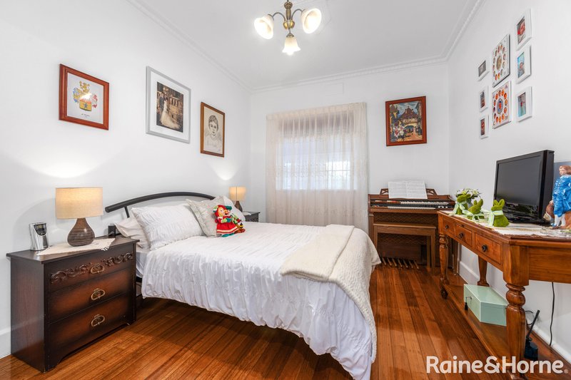 Photo - 82 View Street, St Albans VIC 3021 - Image 12