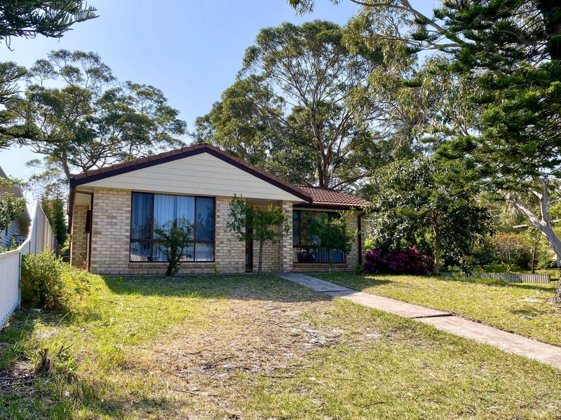 82 Watts Road, Callala Beach NSW 2540