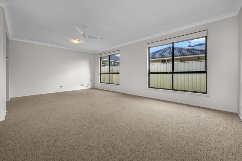 Photo - 82 Worcester Drive, East Maitland NSW 2323 - Image 11