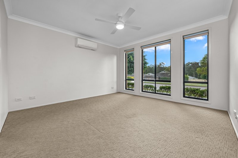 Photo - 82 Worcester Drive, East Maitland NSW 2323 - Image 12