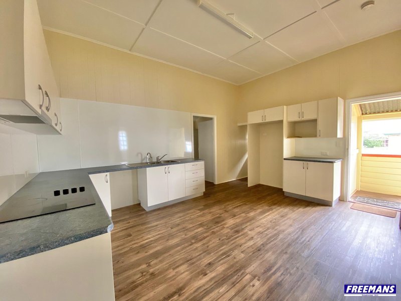 Photo - 82 Youngman Street, Kingaroy QLD 4610 - Image 2