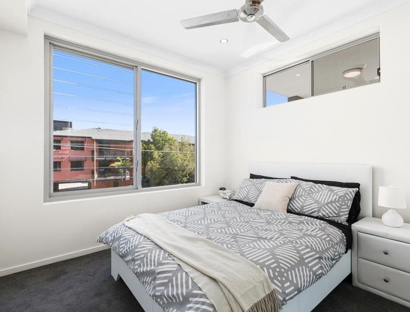 Photo - 8/20-22 Dwyer Street, Nundah QLD 4012 - Image 6