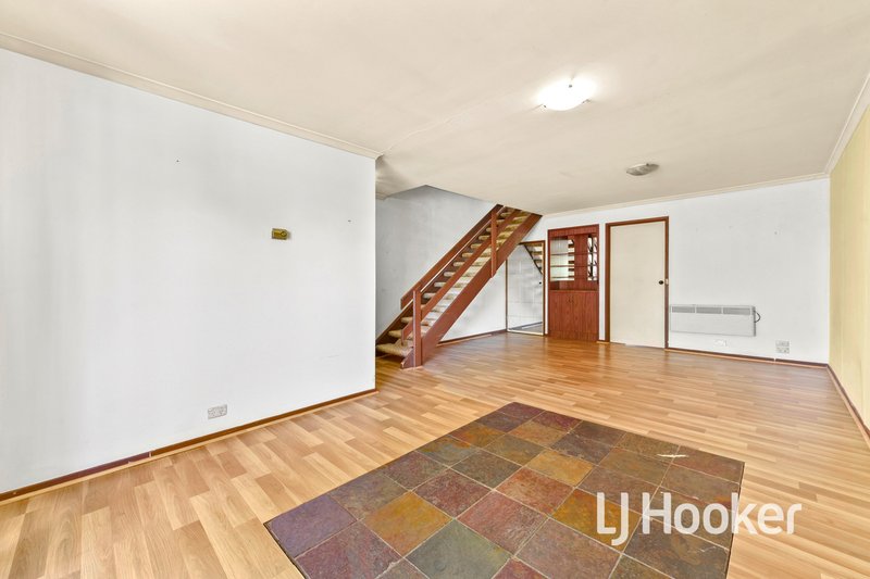 Photo - 8/20-22 Somerville Road, Hampton Park VIC 3976 - Image 7