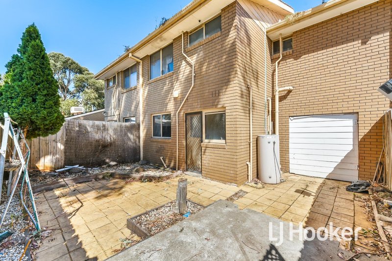 Photo - 8/20-22 Somerville Road, Hampton Park VIC 3976 - Image 12