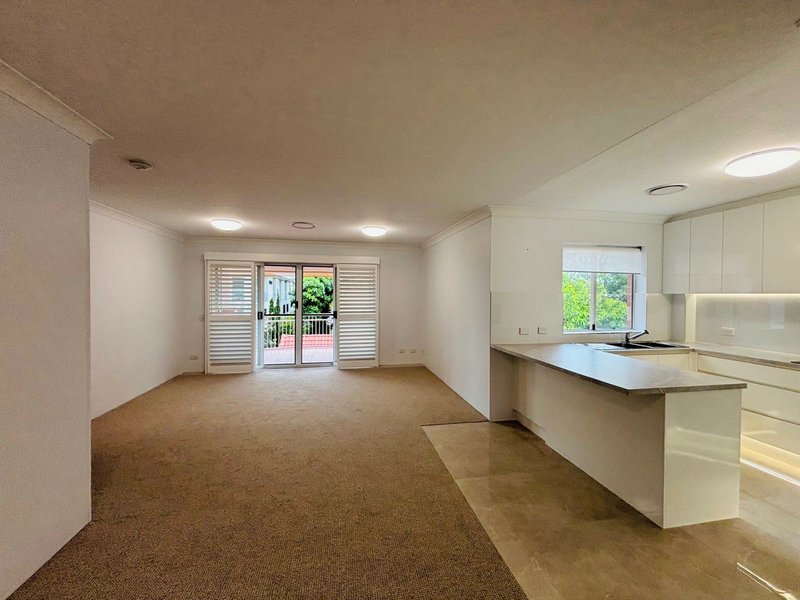 Photo - 8/20 Dobson Street, Ascot QLD 4007 - Image 5